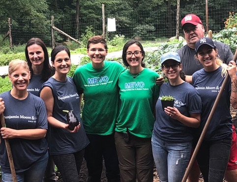 Benjamin Moore employees volunteer for a good cause. Benjamin Moore employees volunteer for a good cause.