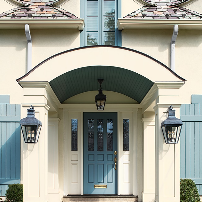 18 Front Door Paint Colors to Brighten Up Your Entryway