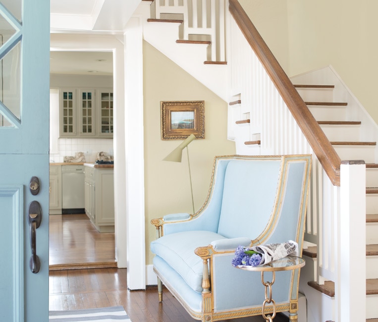 Entryway Color Ideas Inspiration Benjamin Moore