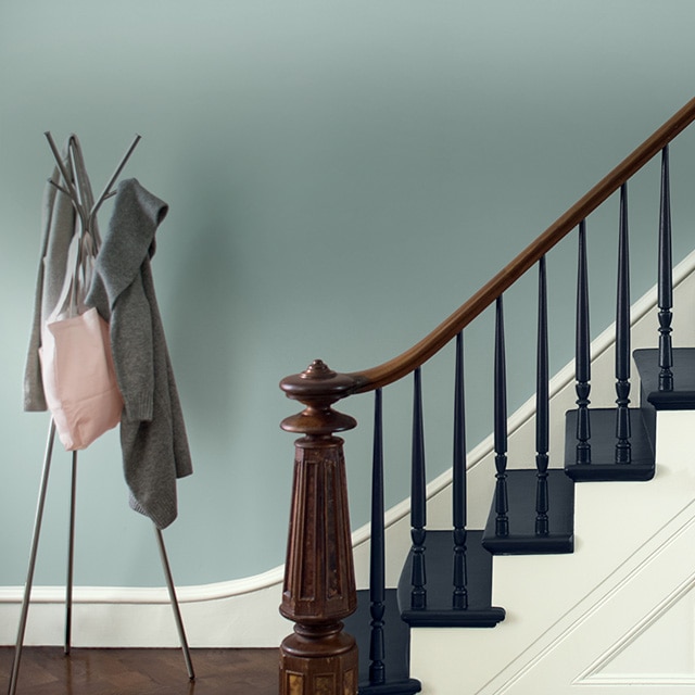 50 Stair Railing Ideas to Dress Up Your Entryway