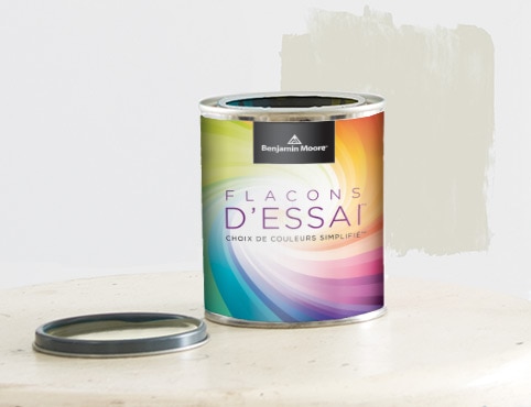 Les flacons d'essai sont offerts dans toutes les couleurs Benjamin Moore. Les flacons d'essai sont offerts dans toutes les couleurs Benjamin Moore.