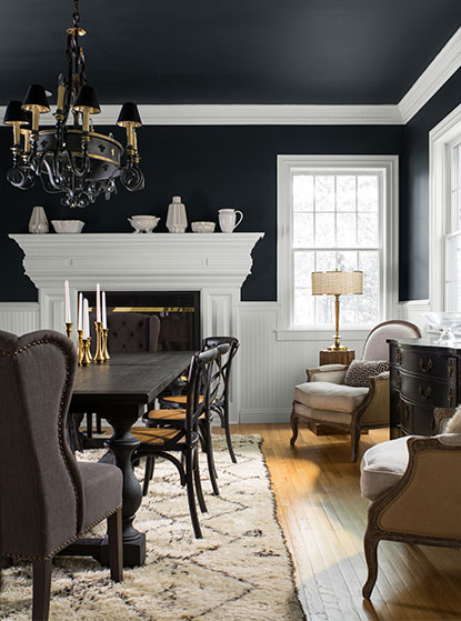 Dining room walls painted in Black Ink Aura paint colour