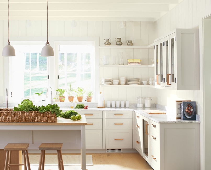 10 Best White Kitchen Paint Colors