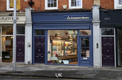 Les distributeurs de peinture Benjamin Moore à l’international comprennent ce point de vente au Royaume-Uni