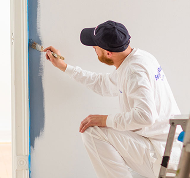 Benjamin Moore - Because sometimes a pen and paper are just not enough.  Notable® Dry Erase Paint lets your ideas run wild all over the walls. Opt  for the classic whiteboard look